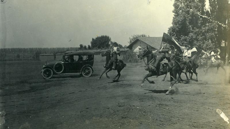 Álbum fotográfico de Fray Raimundo (Crescente) Errázuriz, I