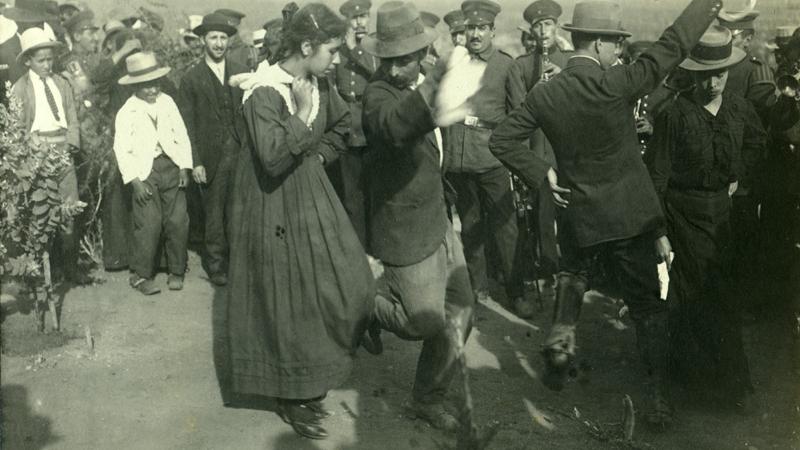Álbum fotográfico de Fray Raimundo (Crescente) Errázuriz, II