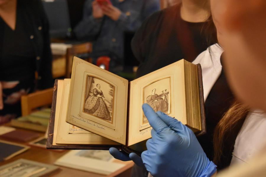 Álbum de la Biblioteca Nacional