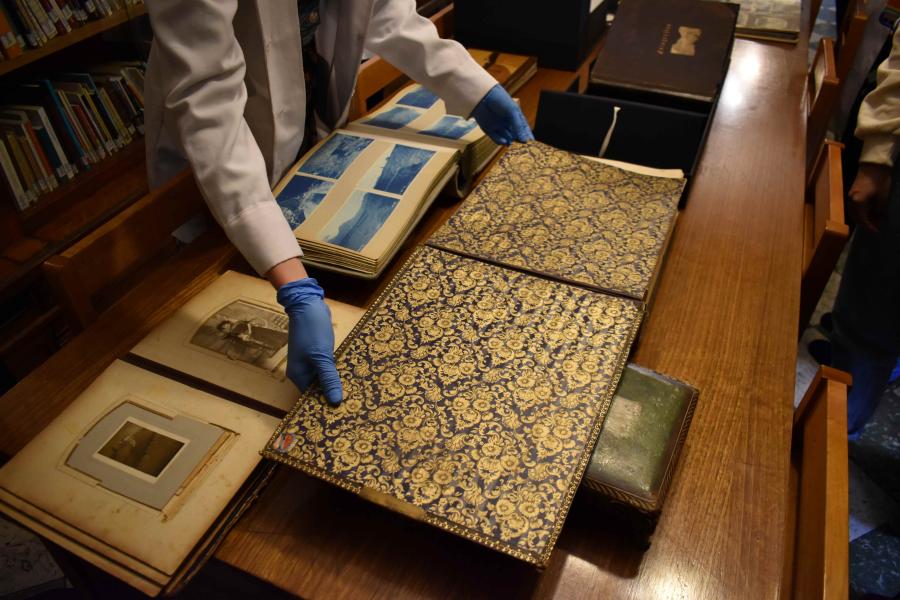 Álbumes de la Biblioteca Nacional