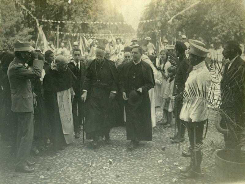 Dirigiéndose a la iglesia