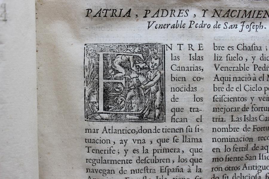 Letra capitular historiada figurativa (capitular inicial alta)